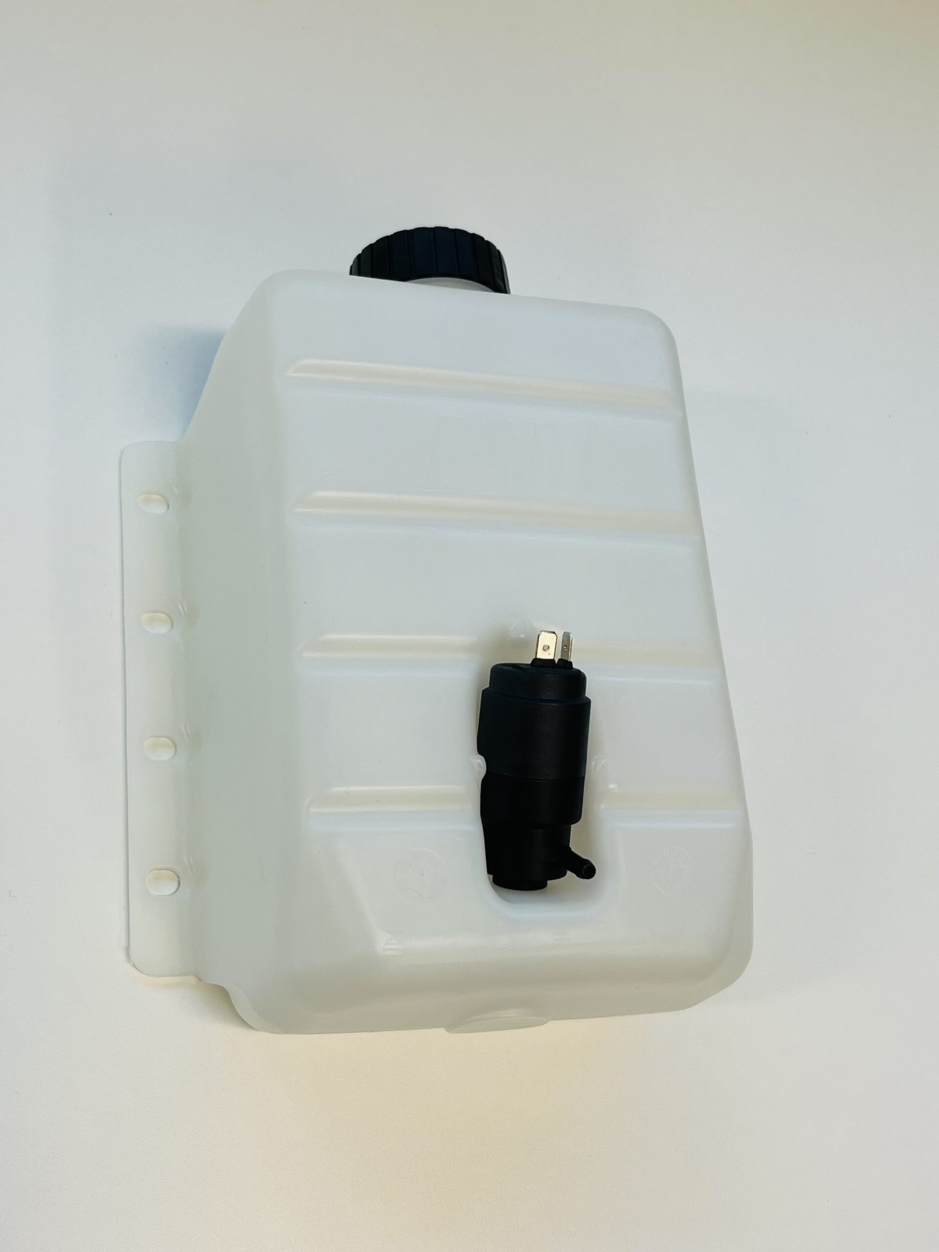 4 Quart Washer Bottle - Image 1