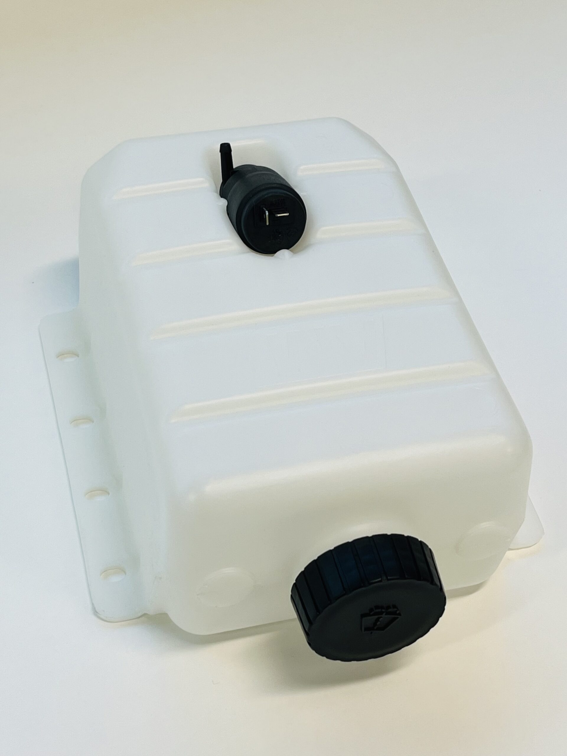 4 Quart Washer Bottle - Image 2